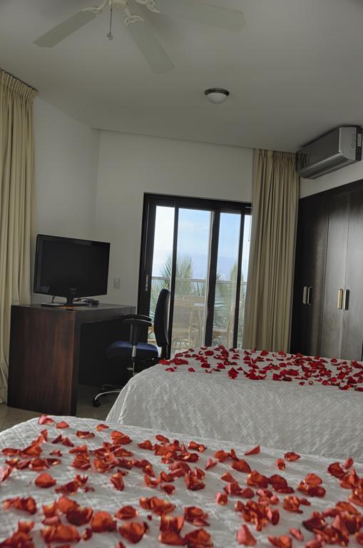 Hotel Makana Resort Tonsupa Zewnętrze zdjęcie