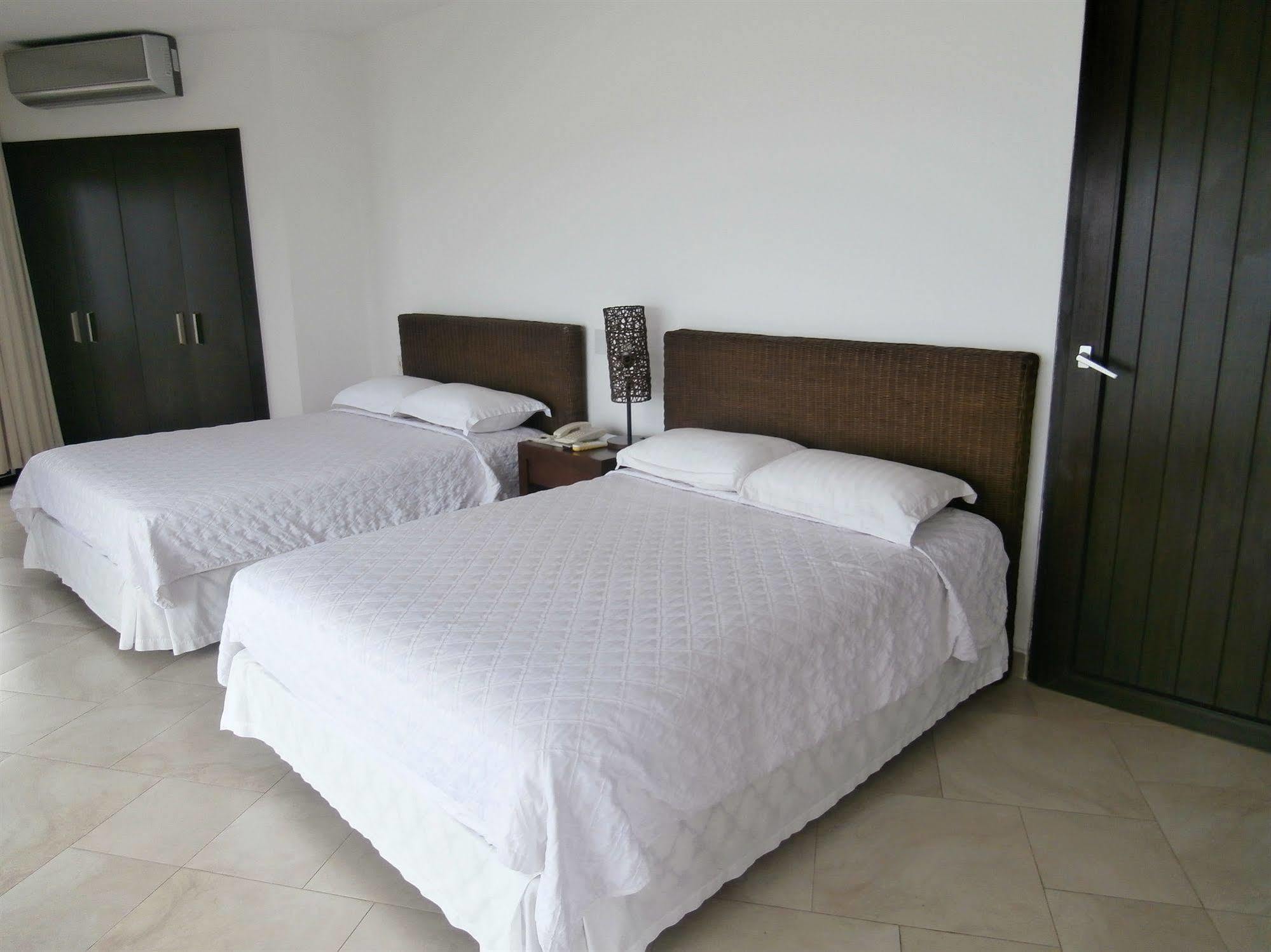 Hotel Makana Resort Tonsupa Zewnętrze zdjęcie