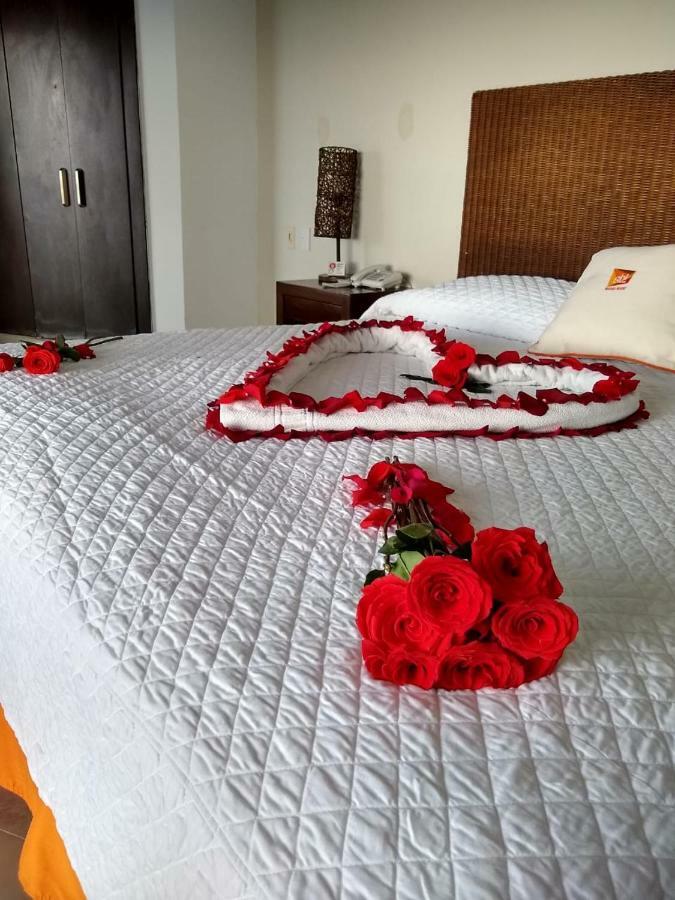 Hotel Makana Resort Tonsupa Zewnętrze zdjęcie
