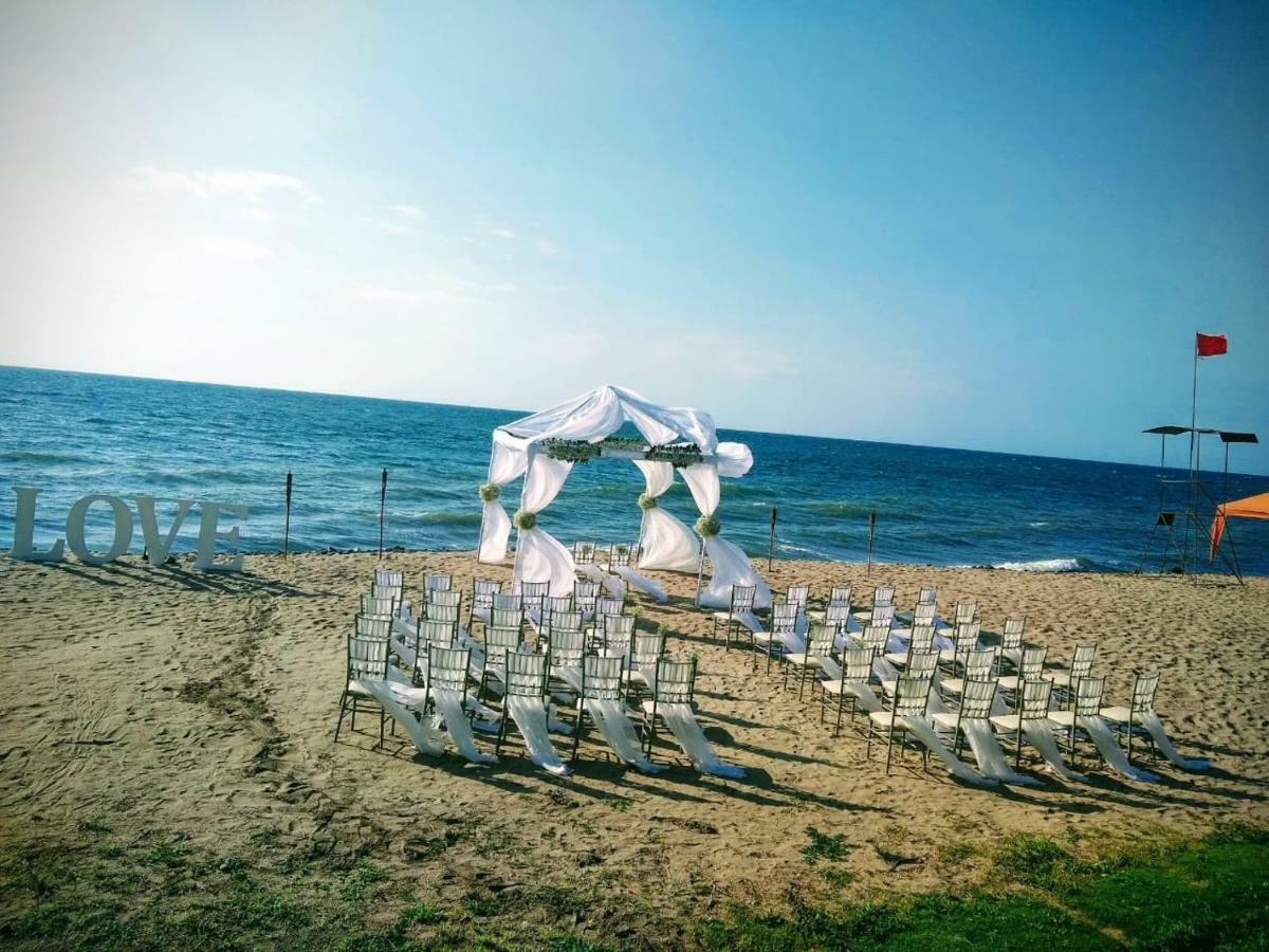 Hotel Makana Resort Tonsupa Zewnętrze zdjęcie