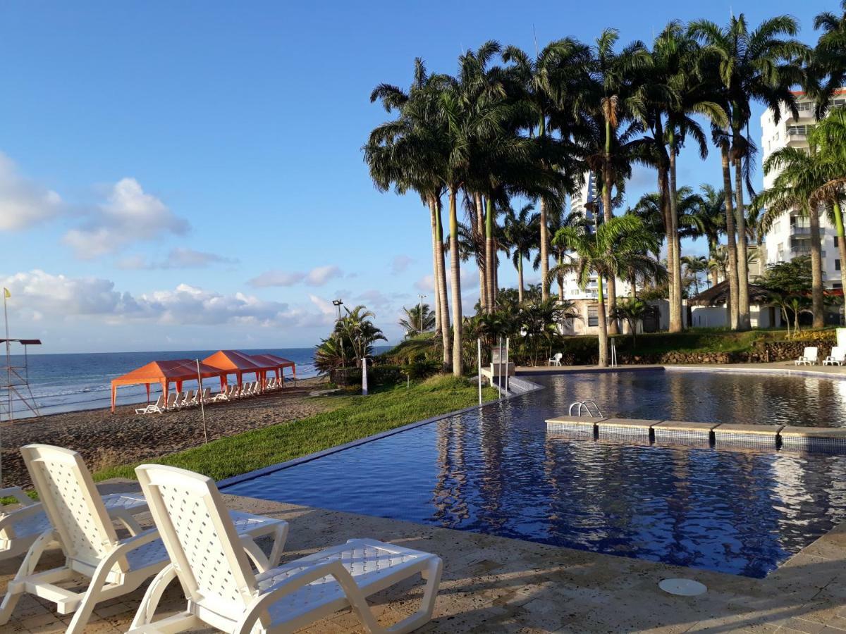 Hotel Makana Resort Tonsupa Zewnętrze zdjęcie